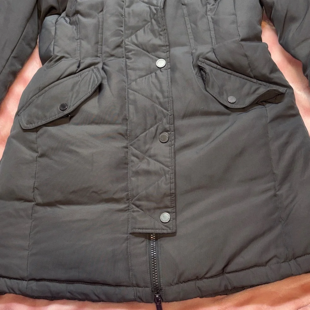 BCBGMaxAzria Heavy Charcoal Parka Puffer Coat w/ Mauve Faux Fur Hood - Picture 5 of 13